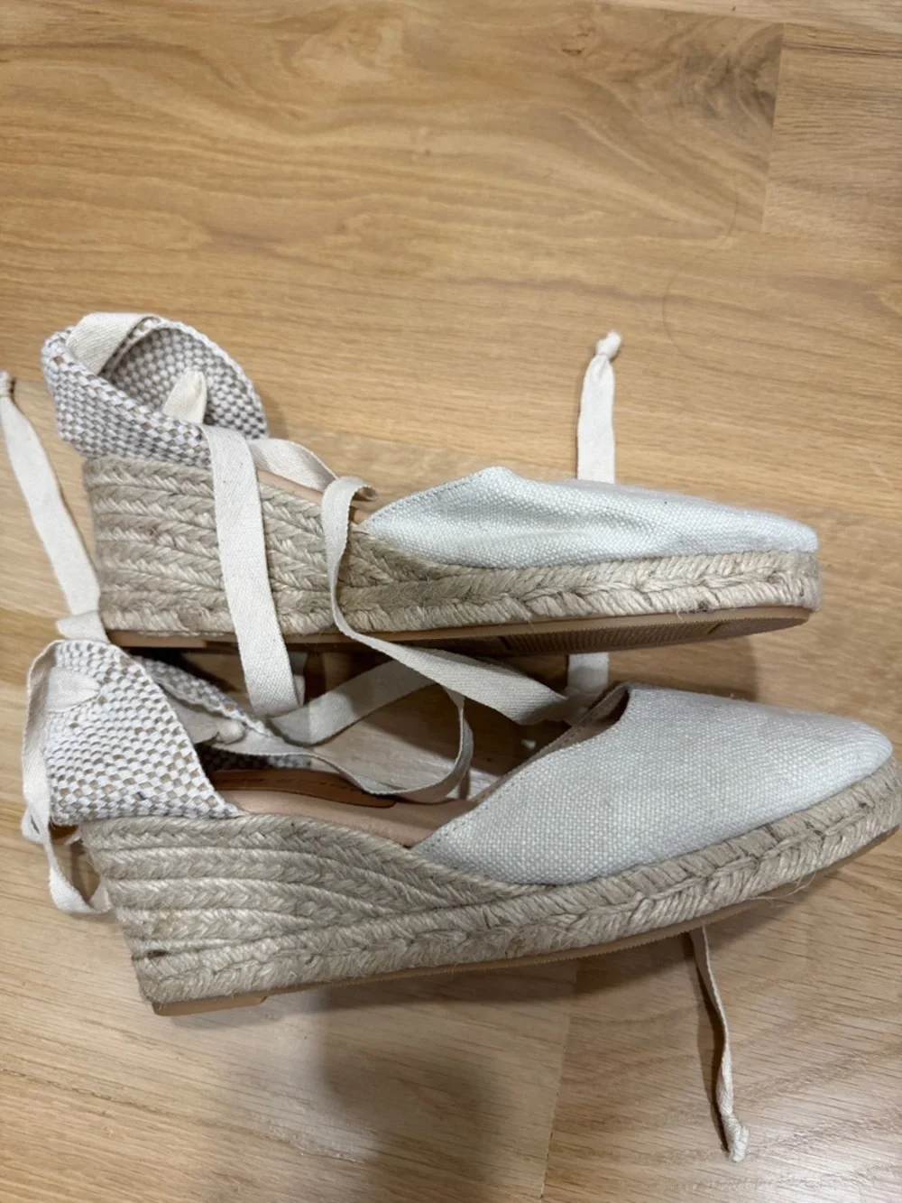 Patricia Green Cream Canvas Tie-Up Espadrille Flats